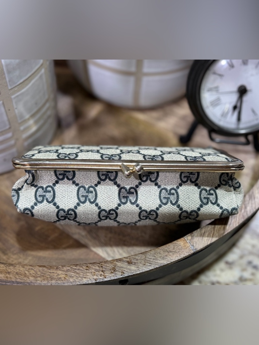 Vintage Gucci Canvas Monogram Wallet, makeup bag & Pouches - Picture 7 of 16